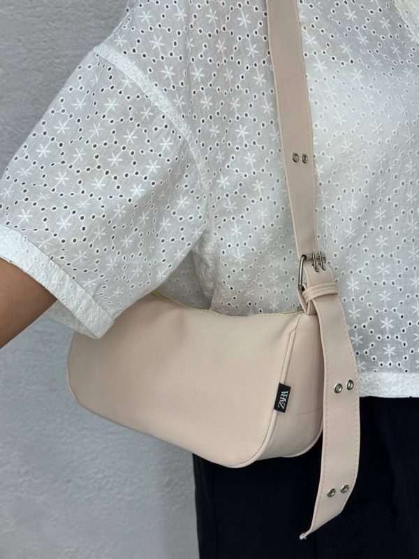 photo_2025-08-16_19-06-53-600x800