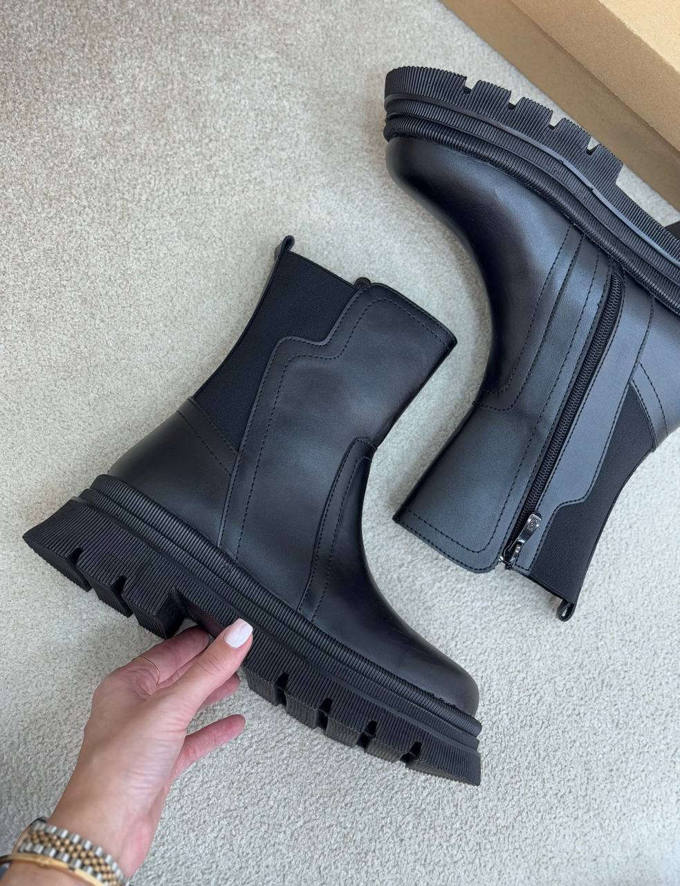 photo_2025-10-21_17-44-03